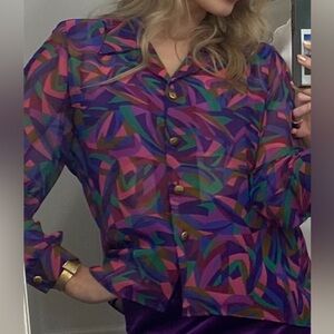 Colourful geometric blouse